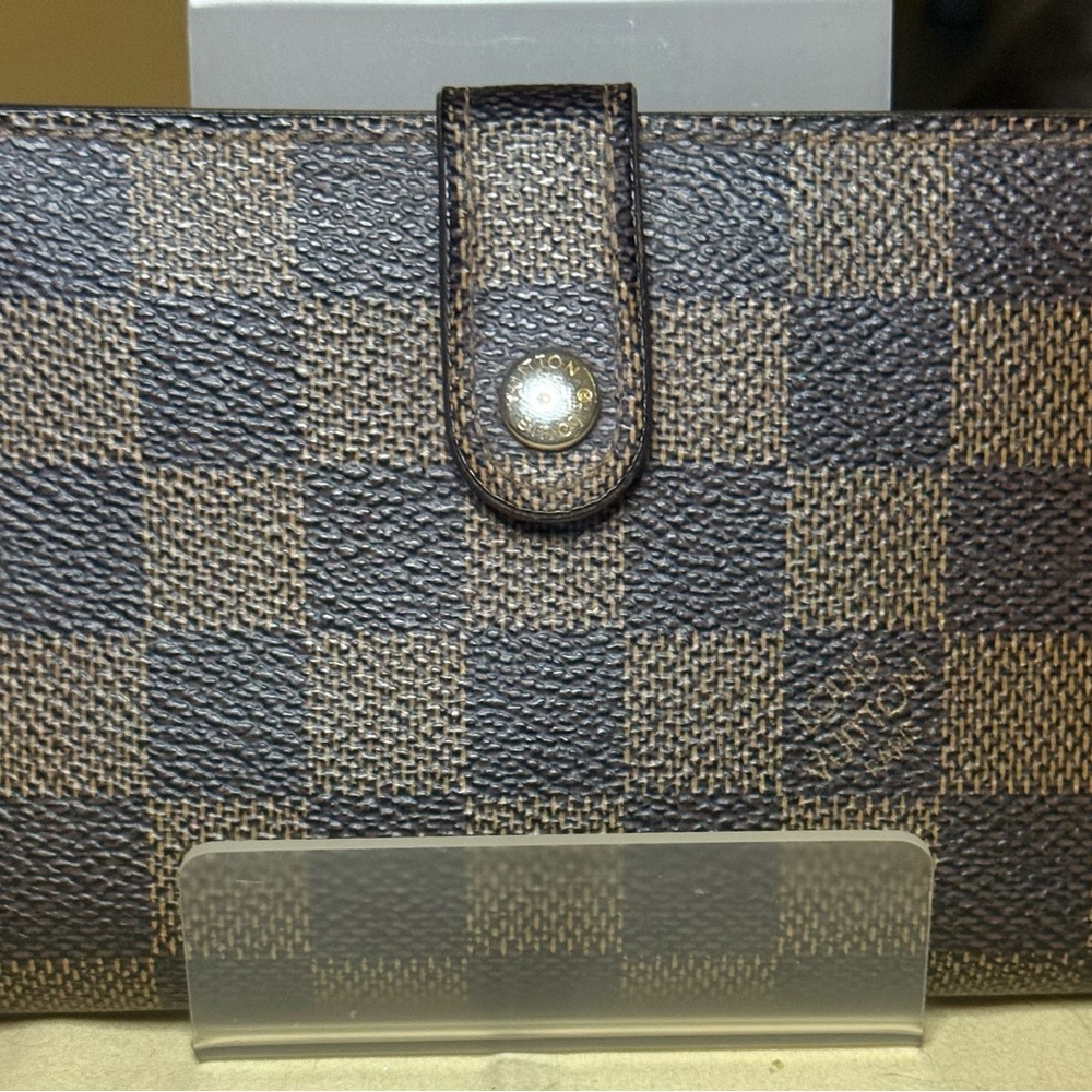 Louis Vuitton Damier Ebene Wallet